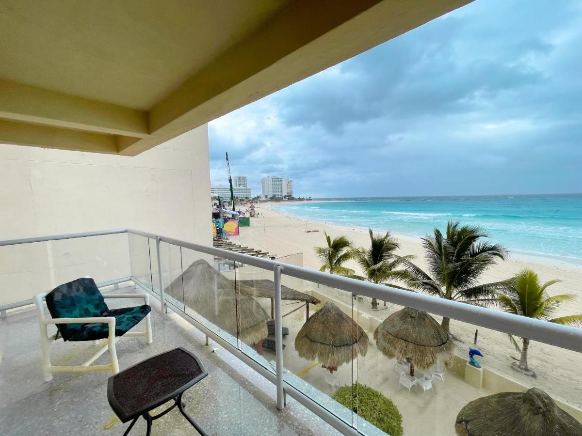 Luxury Caribbean Condos By Salvia Cancun Beachfront Exterior photo