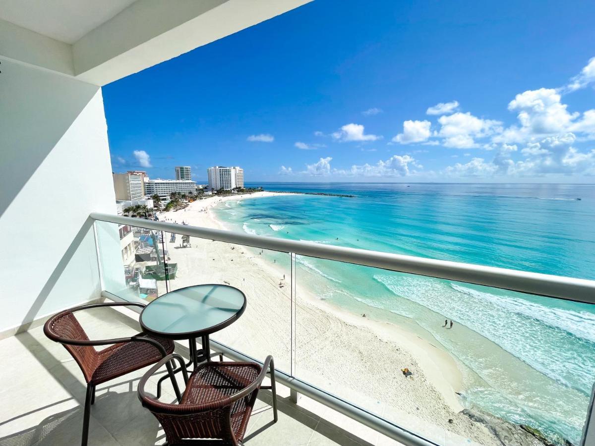 Luxury Caribbean Condos By Salvia Cancun Beachfront Exterior photo